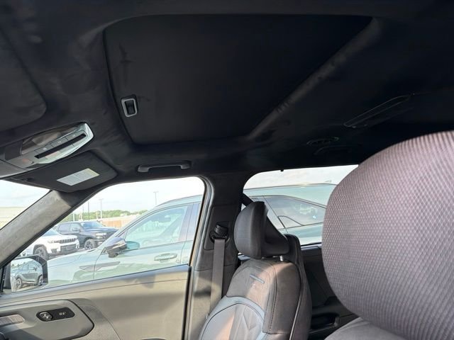 New 2027 Terrain Brown Kia X-Line SX Prestige image 15