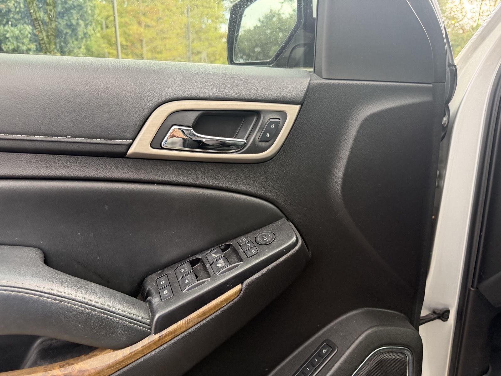 Used 2016 Quicksilver Metallic GMC Denali image 7