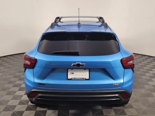 Used 2025 Blue Chevrolet 2RS image 4