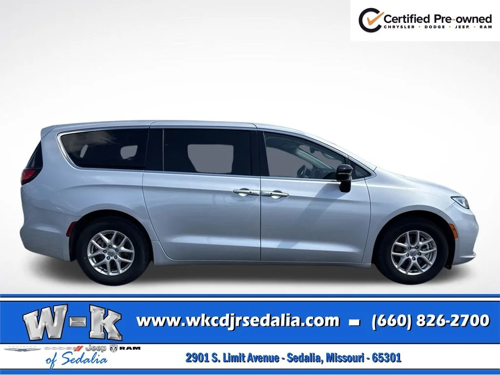 Certified Used 2024 Silver Chrysler Touring L image 5
