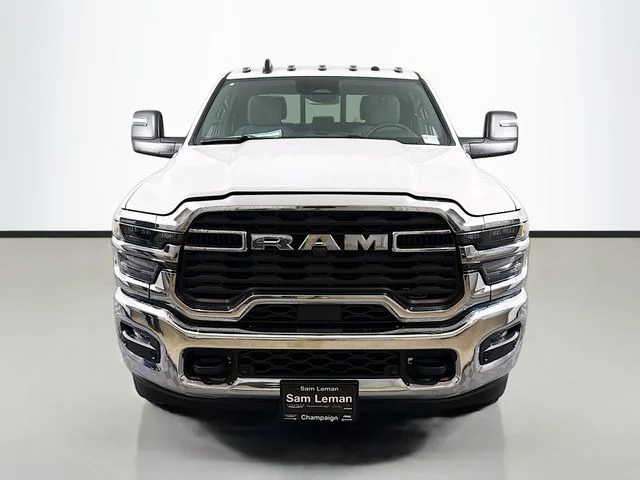New 2026 Ram 3500 Tradesman 4D Crew Cab in Central IL #NR319 | Sam