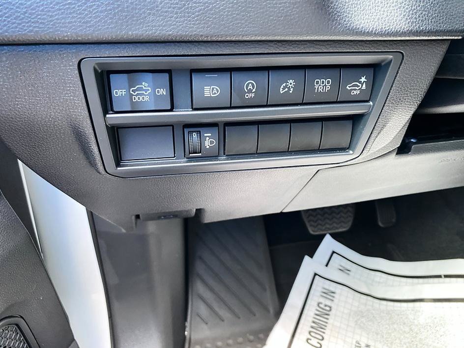 Used 2024 Ice Cap Toyota SR5 image 21