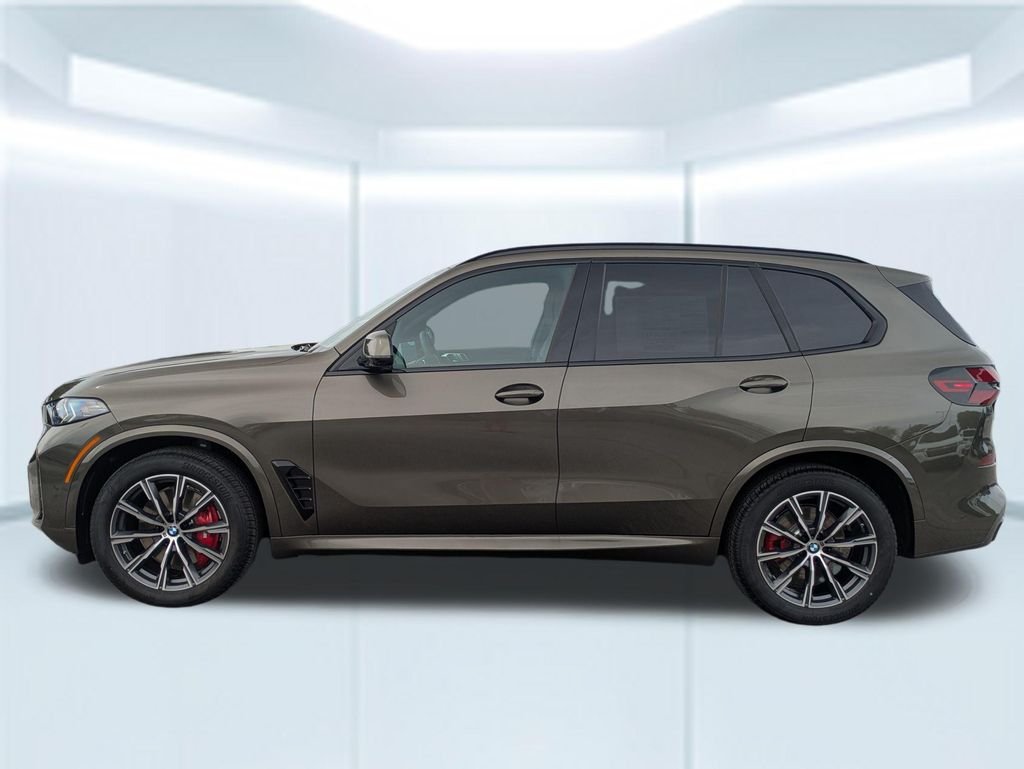 New 2026 Manhattan Green Metallic BMW xDrive40i image 2