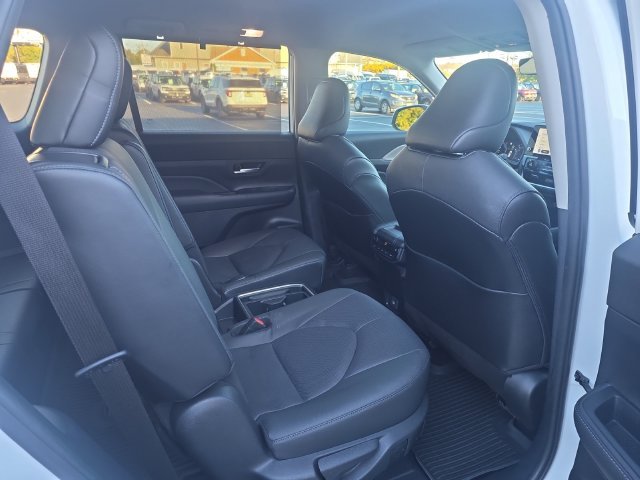 Certified Used 2024 Pearl Toyota Limited image 20