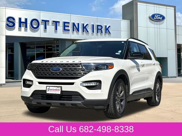 Used 2022 White Ford XLT image 3