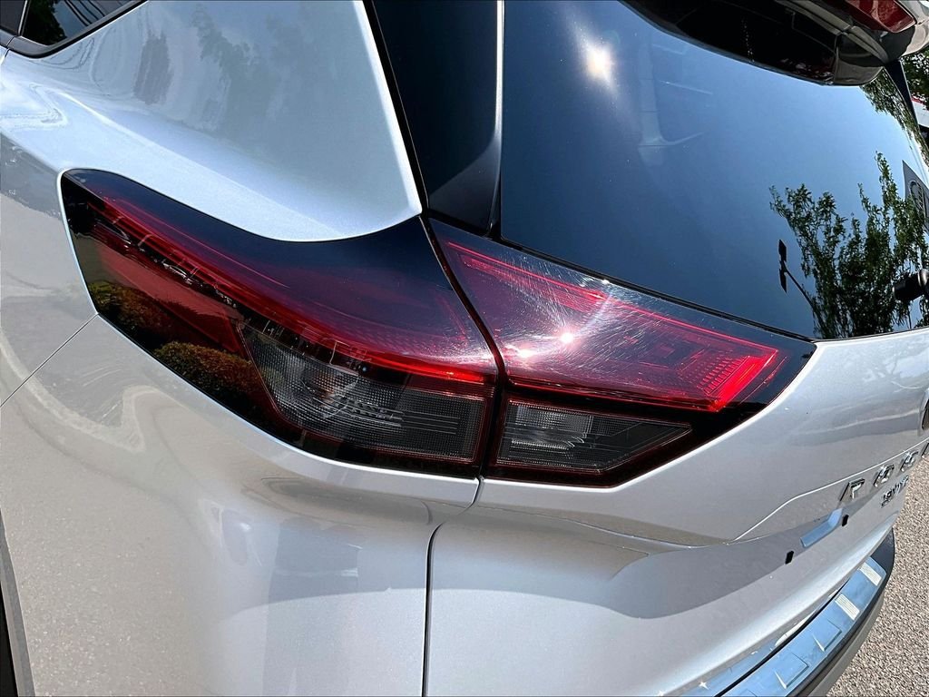 Certified Used 2023 Silver Nissan SV image 32