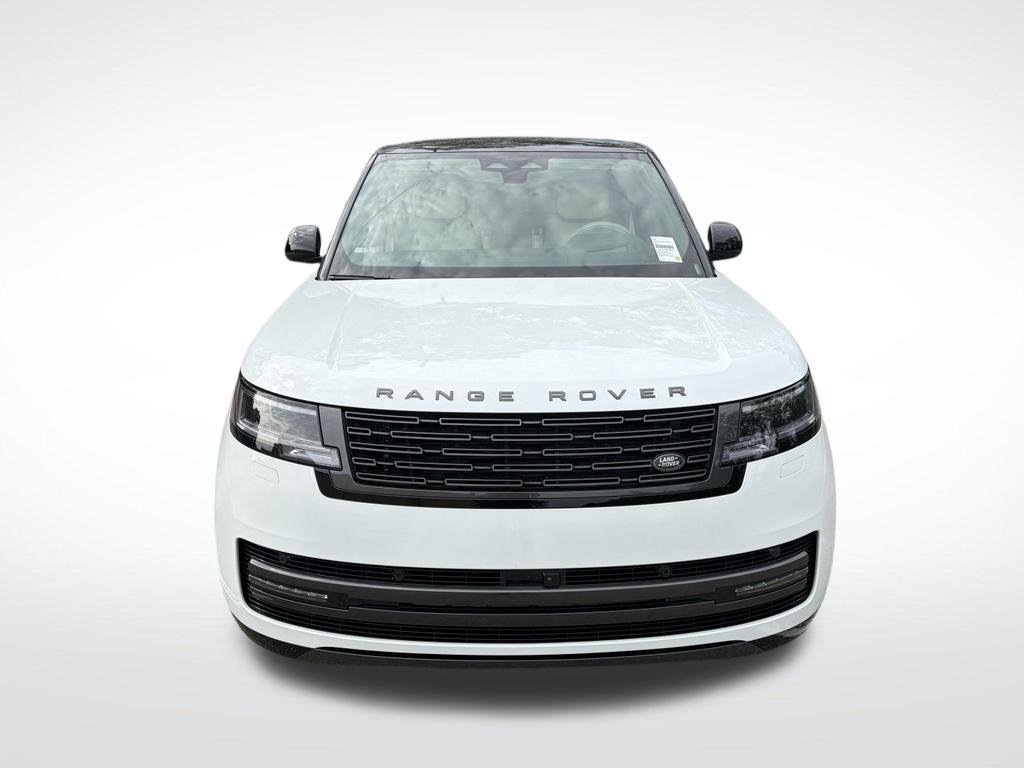 New 2026 White Land Rover Autobiography image 2