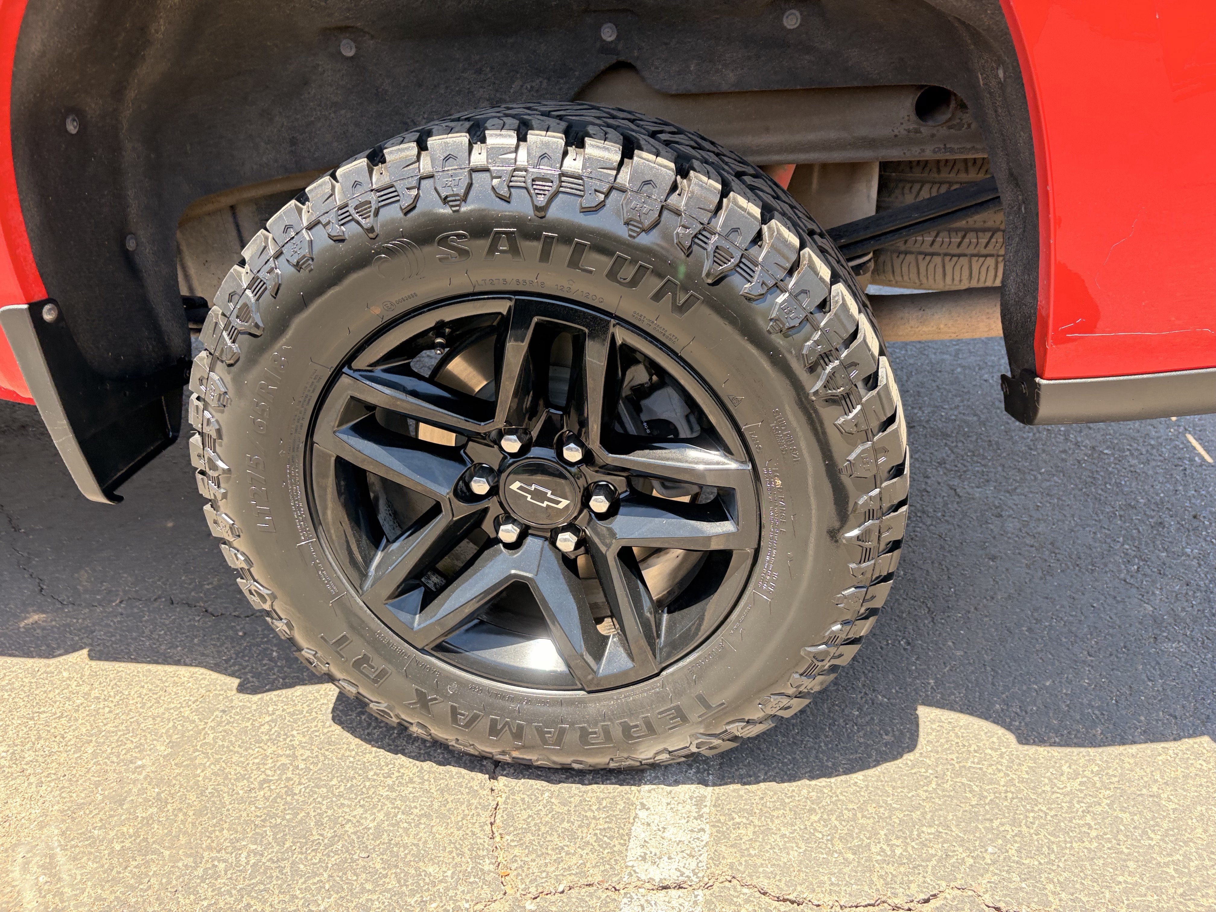 Used 2021 RED HOT Chevrolet Custom Trail Boss image 9