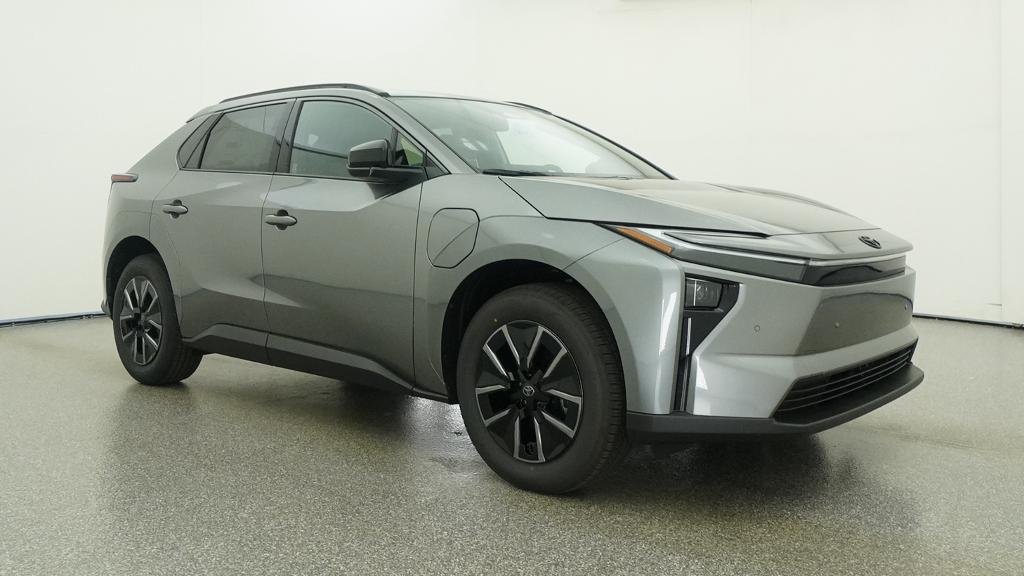 New 2026 Heavy Metal Toyota XLE image 9
