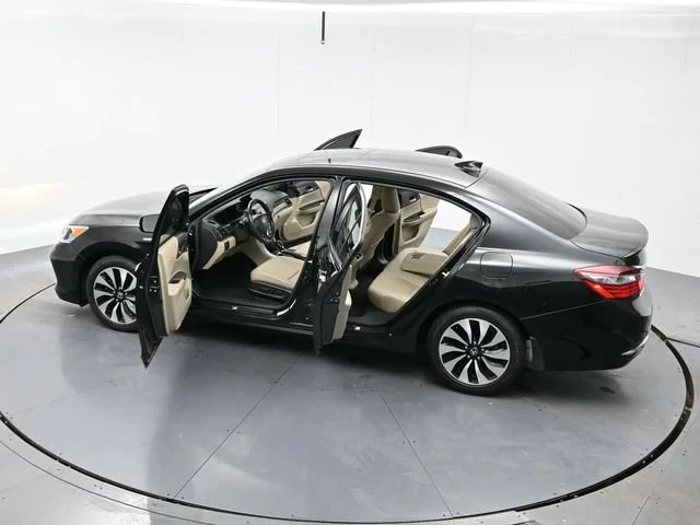 Used 2017 -select- Honda EX-L image 38