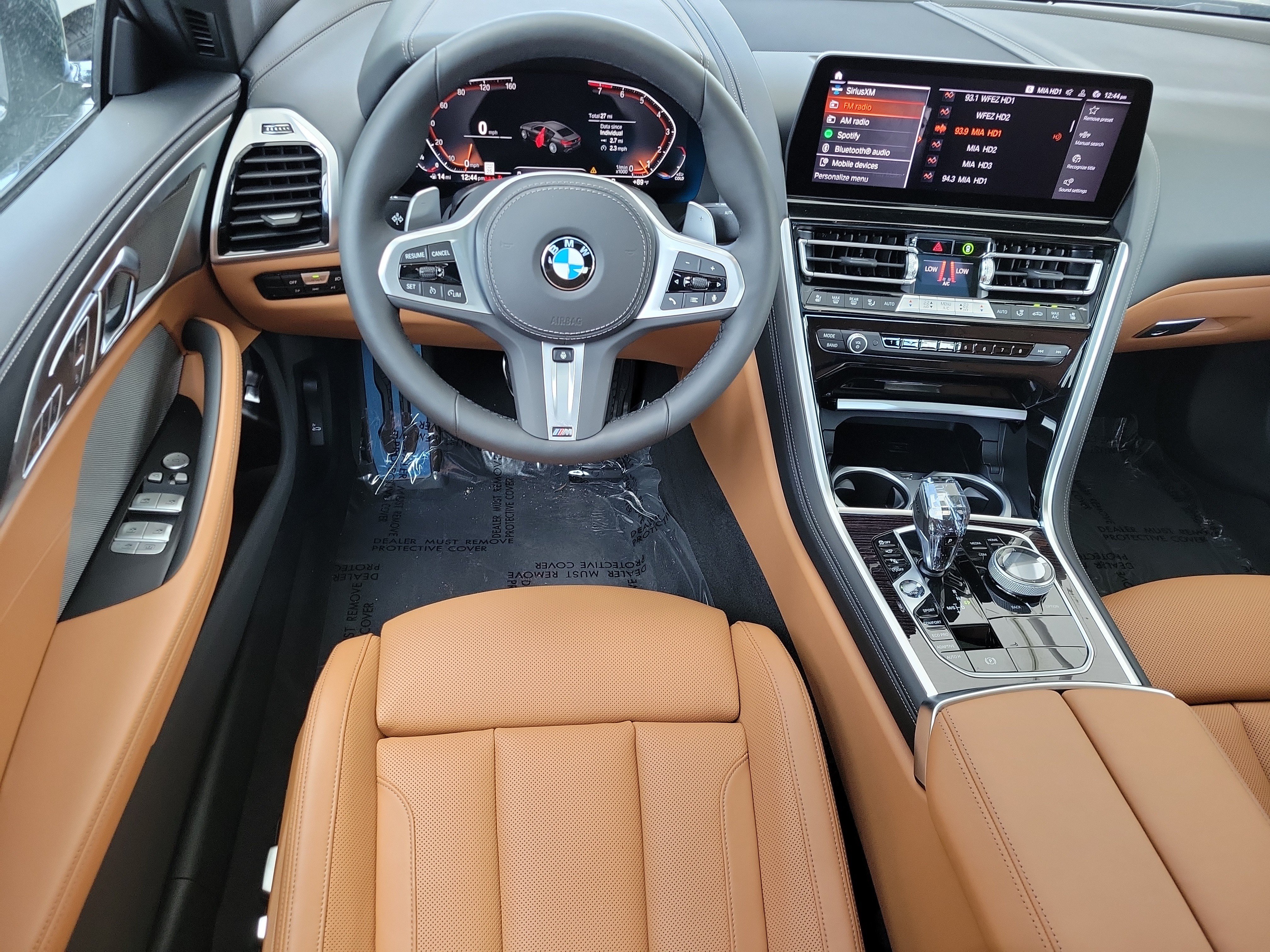 New 2026 San Remo Green Metallic BMW 840i image 5