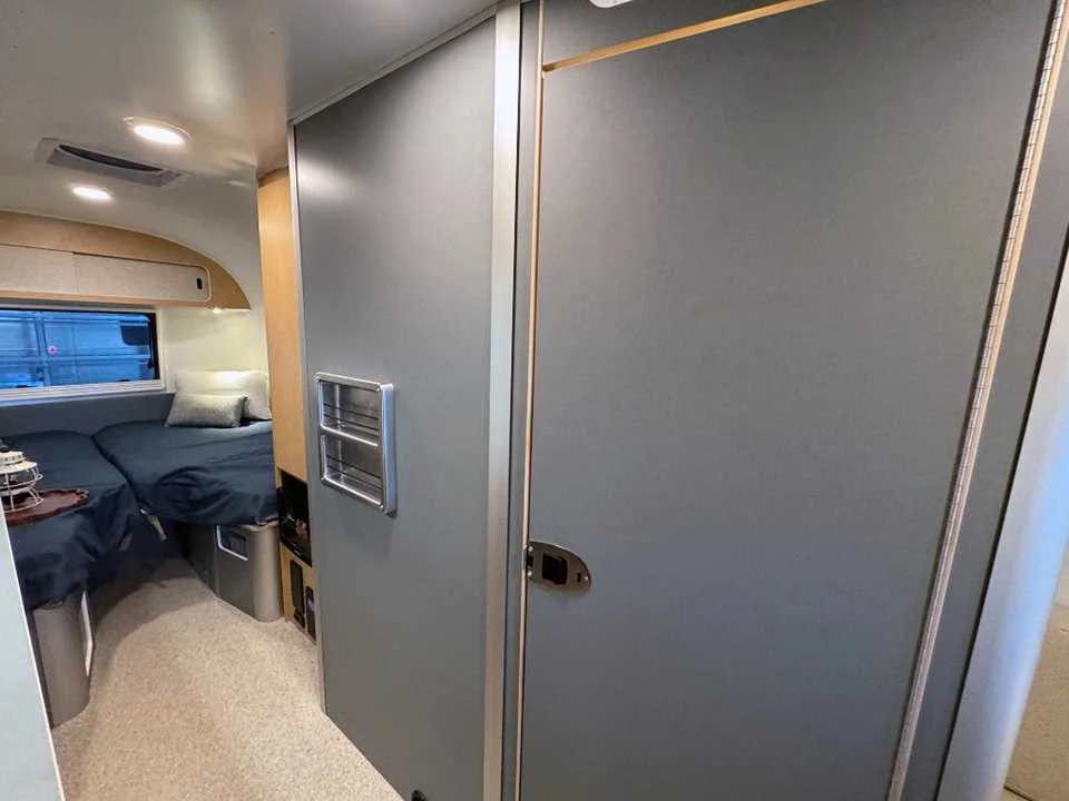 New 2026 SILVER AIRSTREAM  image 24