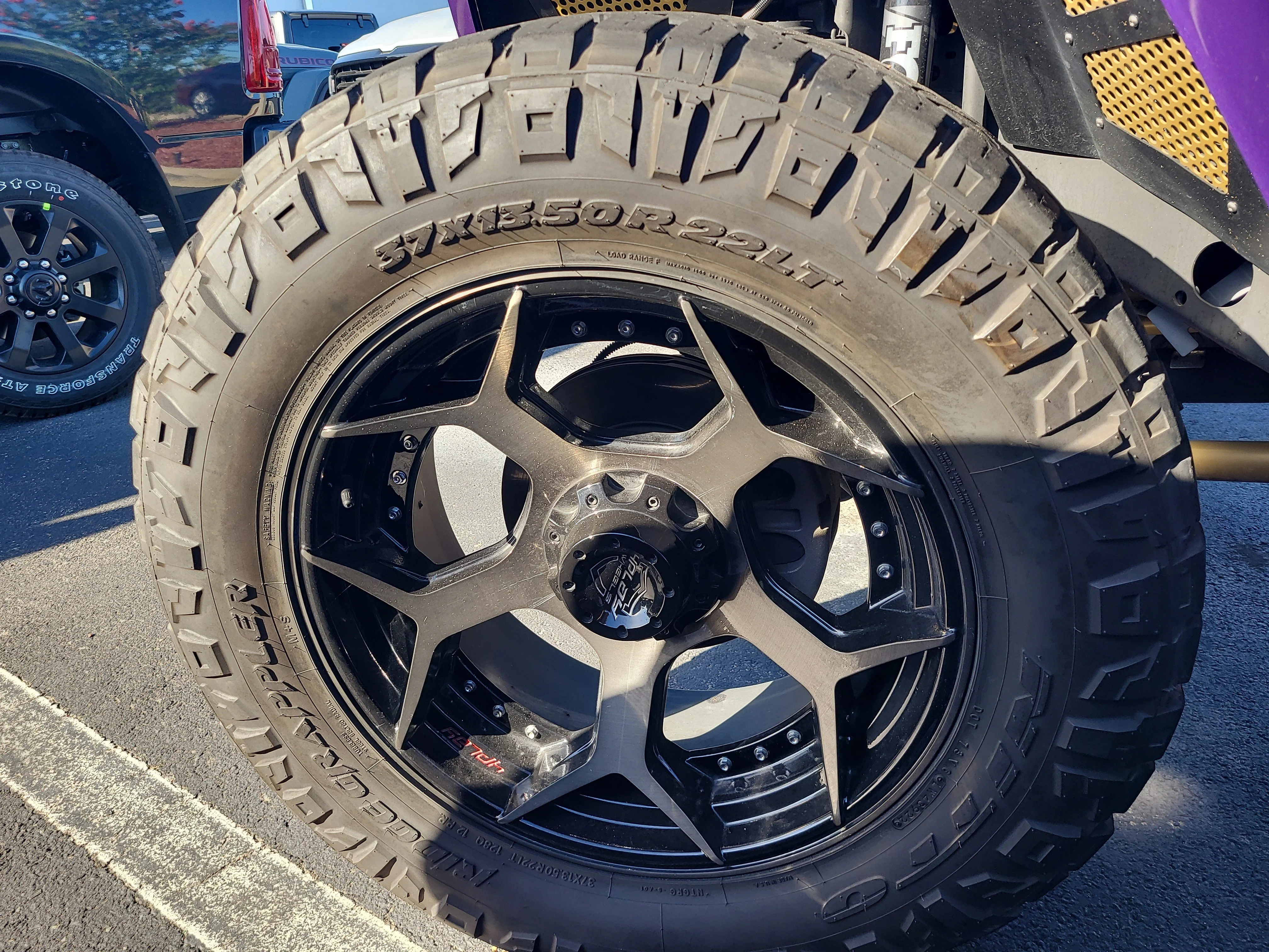 Used 2023 Limited Edition Reign Jeep Rubicon 392 image 8