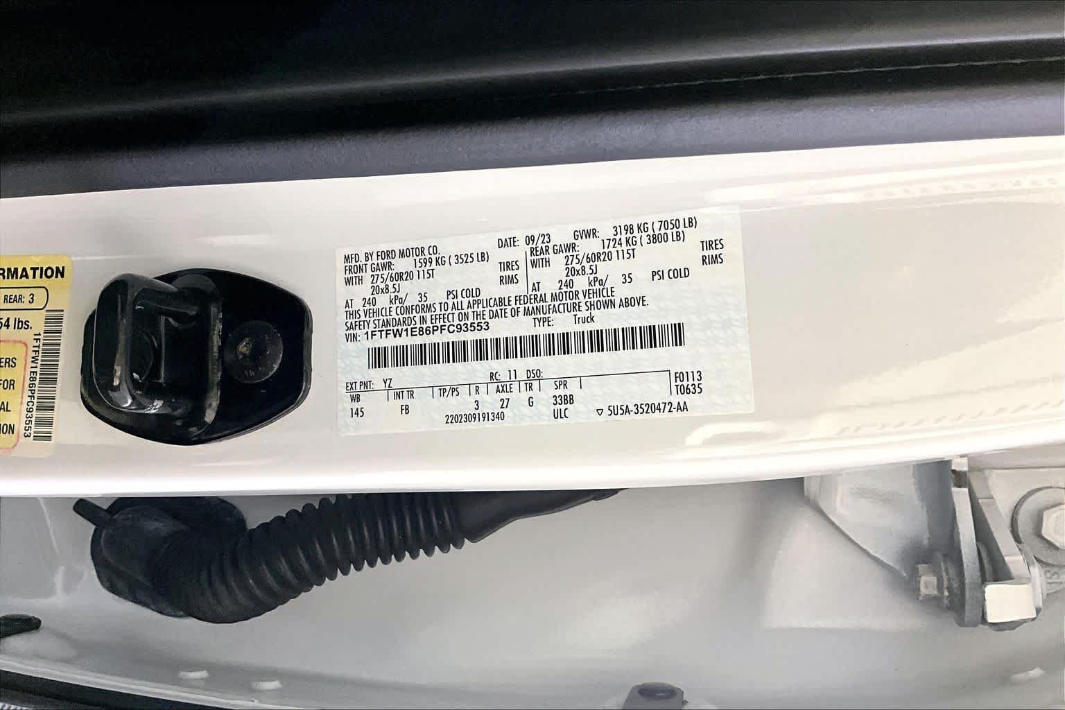 Used 2023 Oxford White Ford XLT image 34