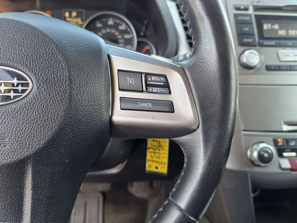 2013 Subaru Outback Premium - Photo 24