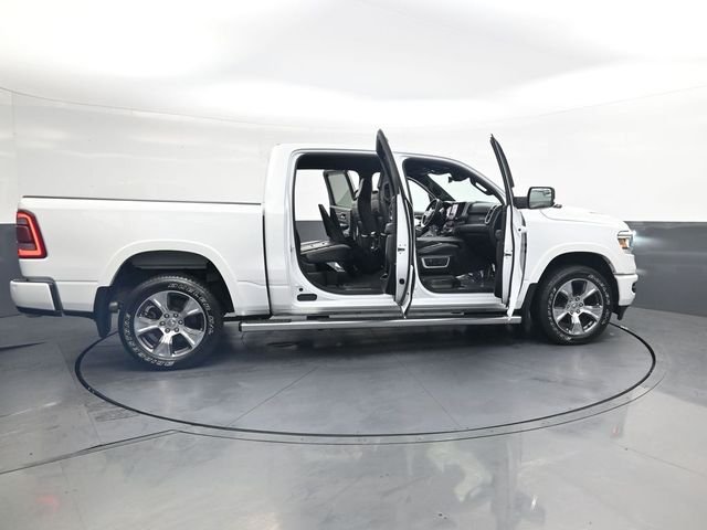 Used 2022 White Ram Laramie image 42
