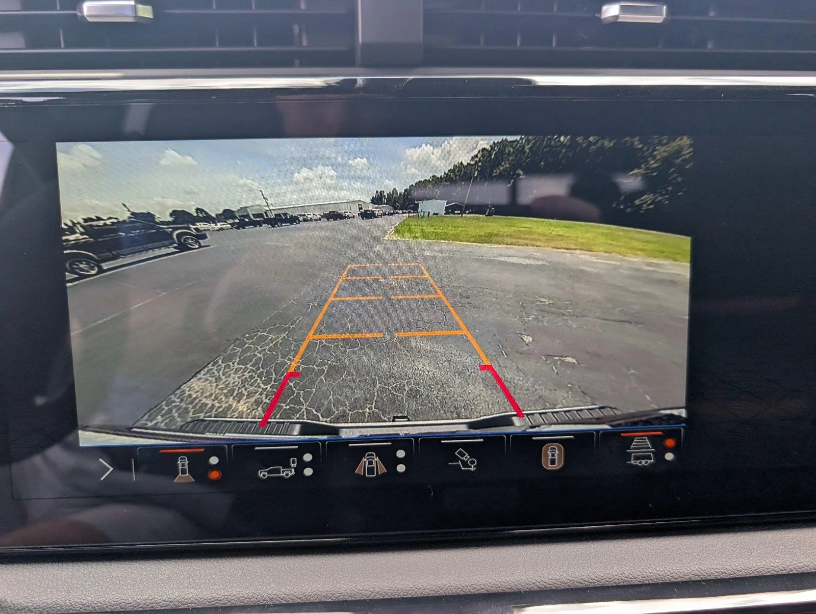 New 2026 Summit White GMC AT4 image 20