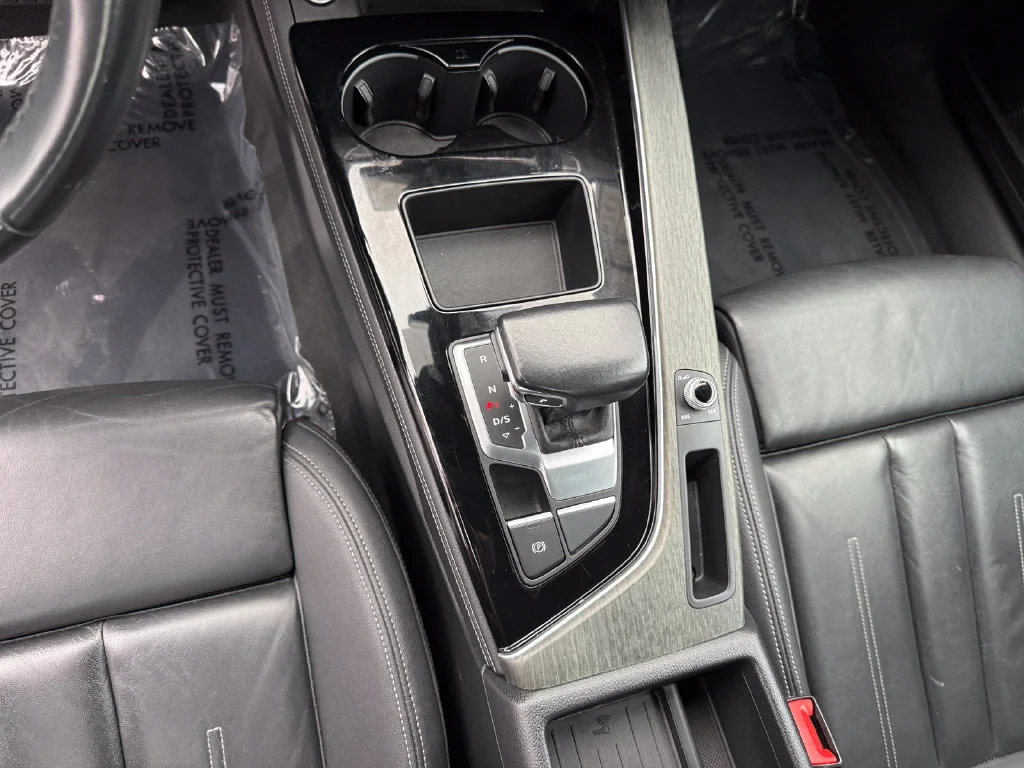 Used 2024 White Audi S line Premium Plus image 28
