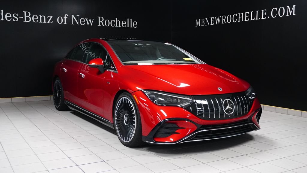 Certified Used 2023  Mercedes-Benz Base image 3