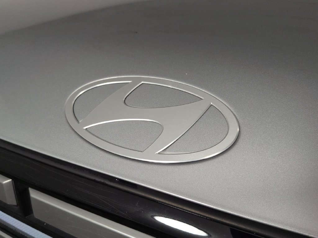 2025 Hyundai Santa Fe SE - Photo 15