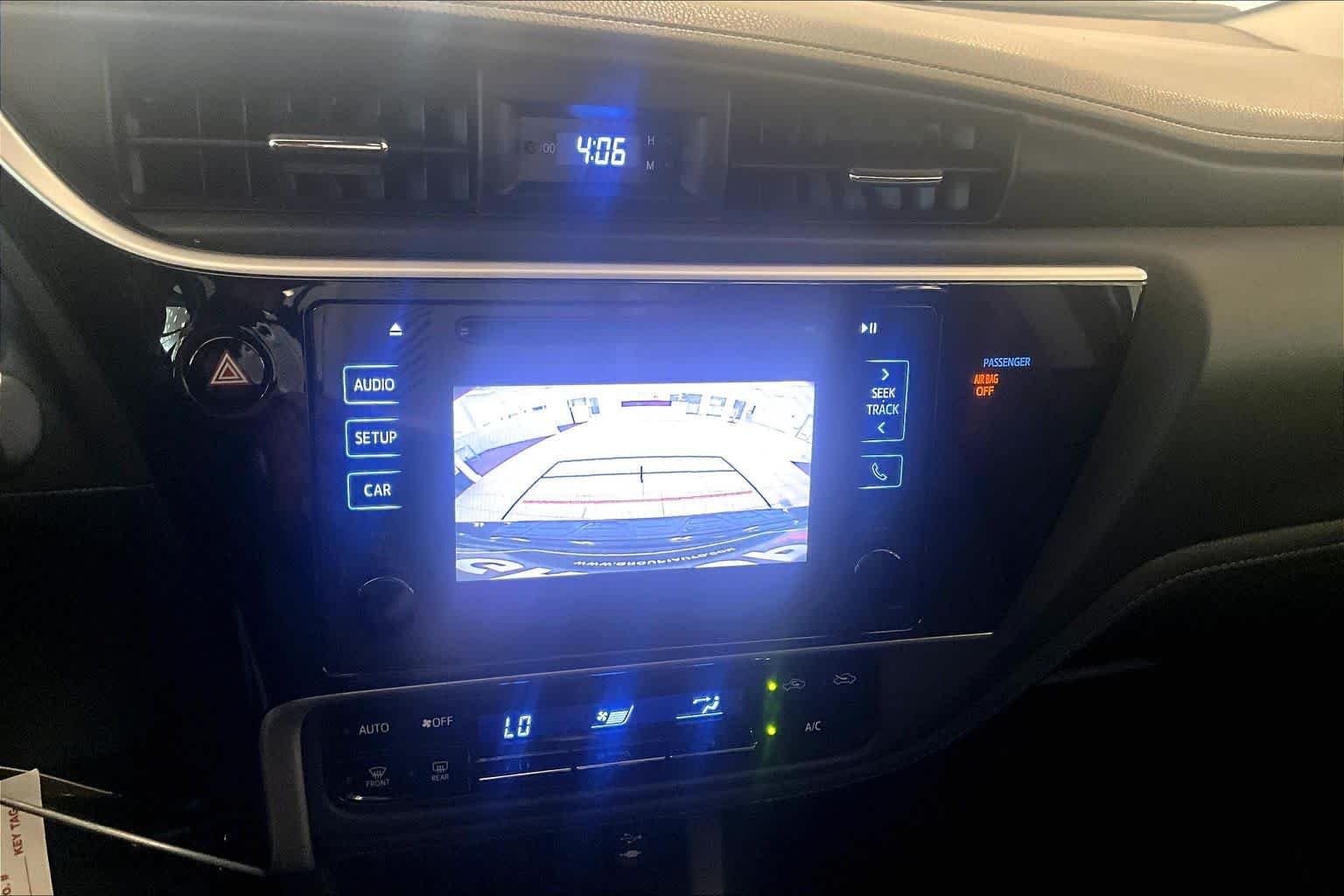 Used 2018 Black Sand Pearl Toyota SE image 25