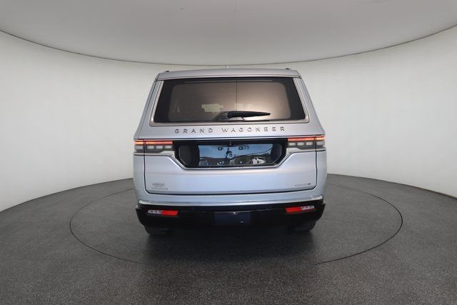 2023 Jeep Grand Wagoneer Series III - Photo 14
