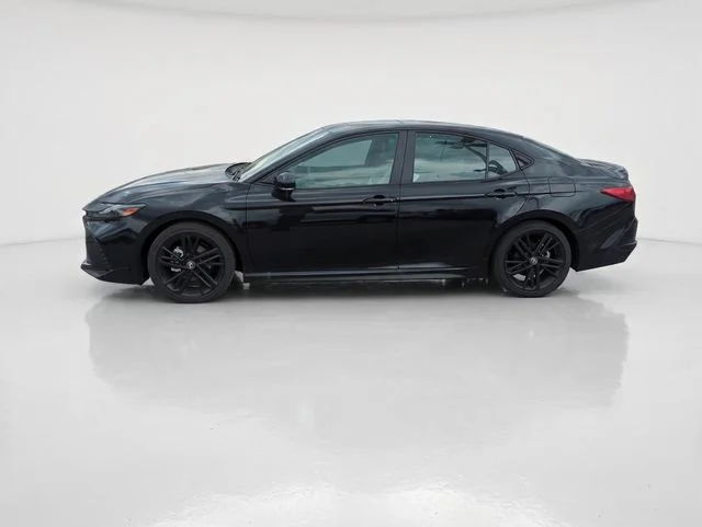 Used 2026  Toyota SE Nightshade image 2