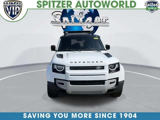 Used 2023 White Land Rover S image 4