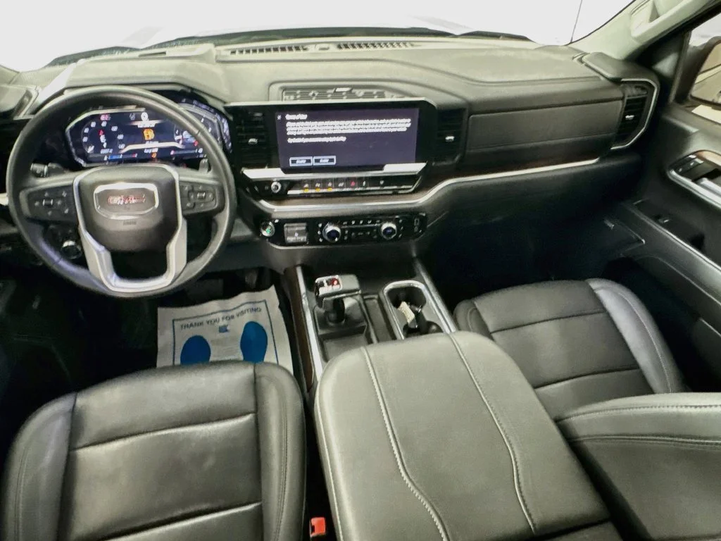Used 2024 Downpour Metallic GMC SLT image 27
