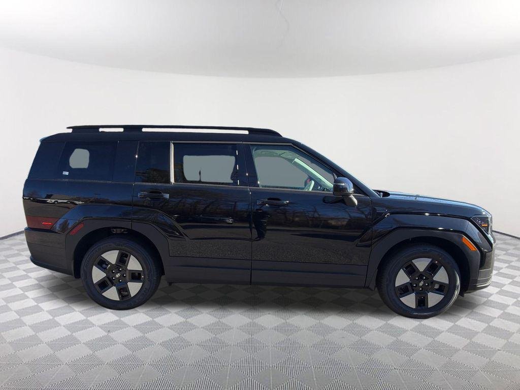 New 2026 Black Hyundai SEL image 4