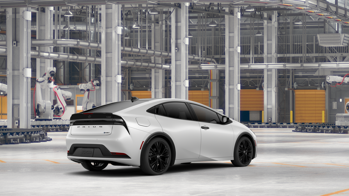 New 2026 Wind Chill Pearl Toyota Nightshade Edition image 10