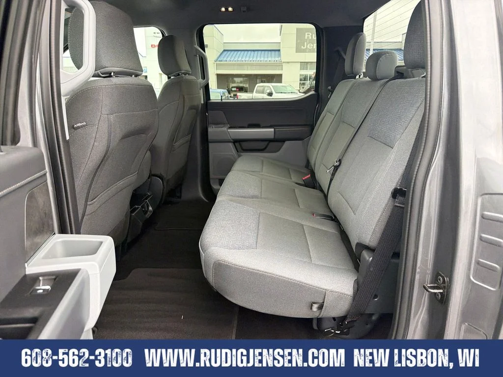 Used 2025 Gray Ford XLT image 23