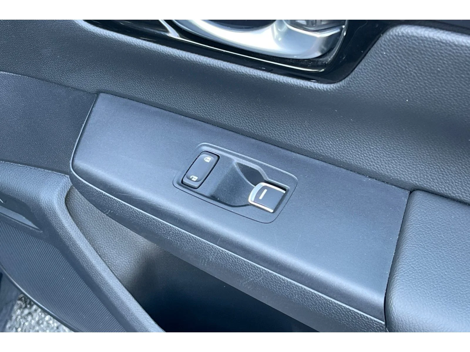 Used 2023 Canyon River Blue Metallic Honda EX-L image 22
