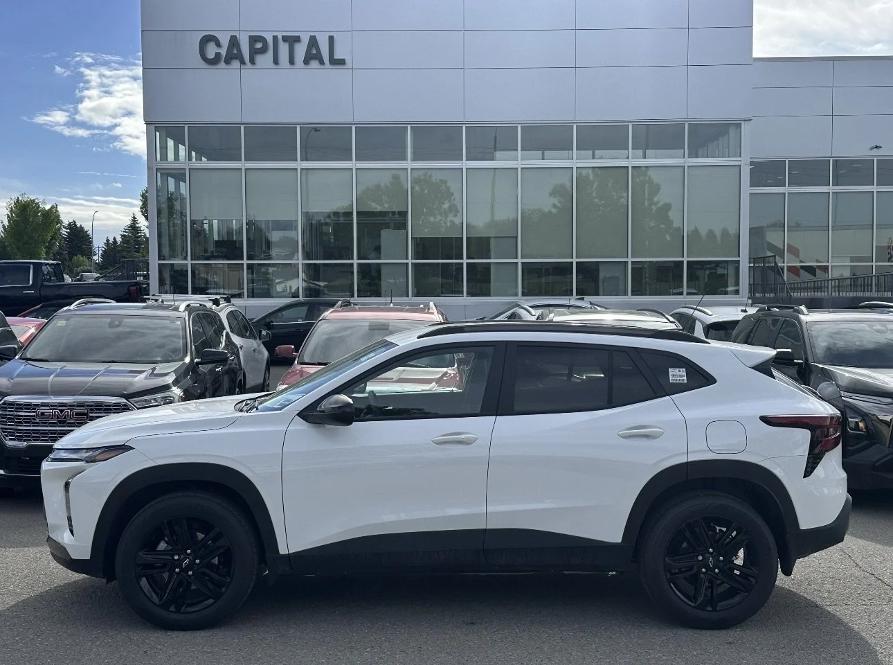 New 2026 Summit White Chevrolet ACTIV image 3