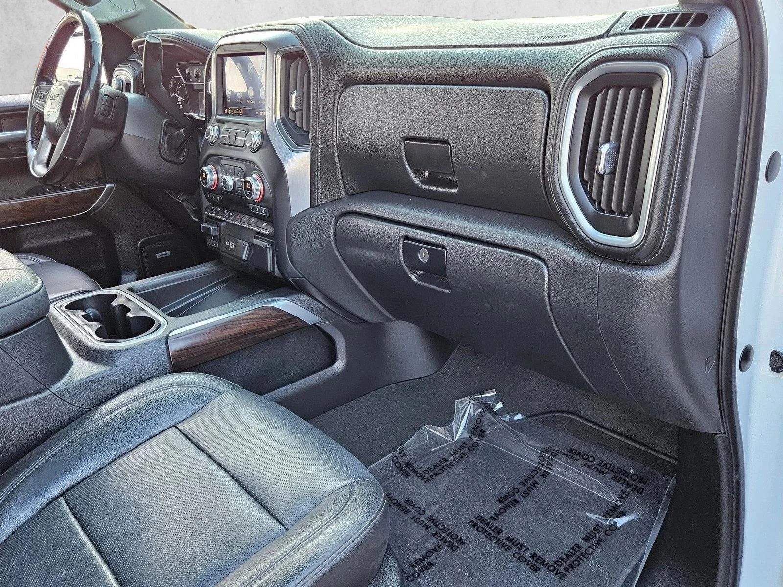 Used 2019 White Frost Tricoat GMC SLT image 23