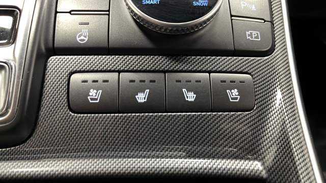 Used 2022 Lagoon Blue Hyundai Limited image 31
