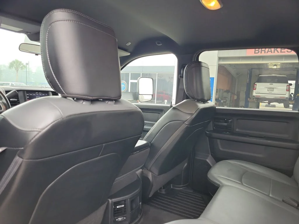 Used 2021 Silver Ram Tradesman image 28