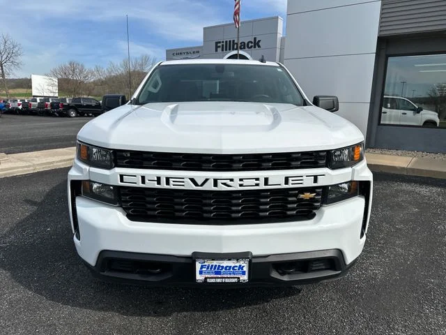 Used 2022 Summit White Chevrolet Custom image 10