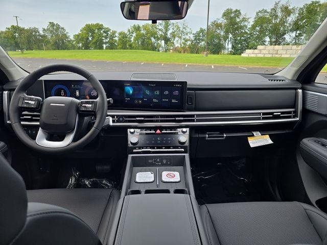 New 2026 Black Hyundai SEL FWD image 15