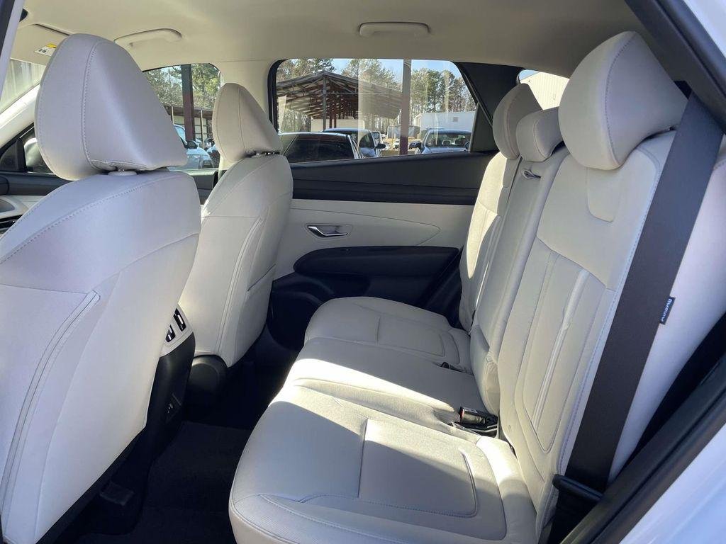 New 2026 White Hyundai SEL image 11