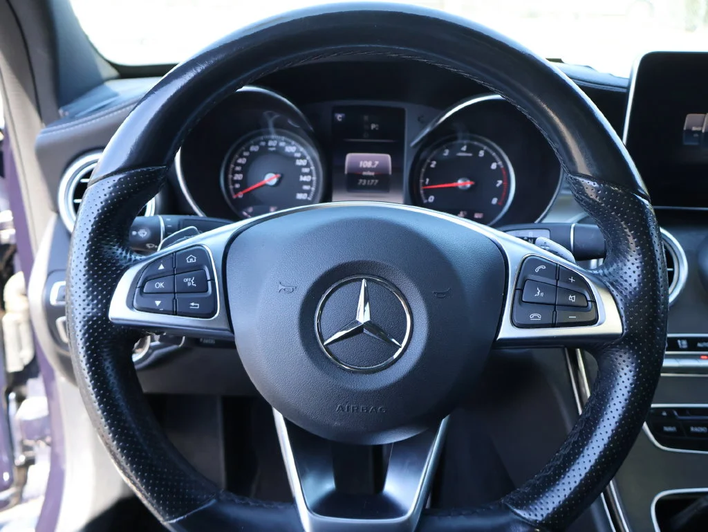 Used 2016  Mercedes-Benz C 300 image 24