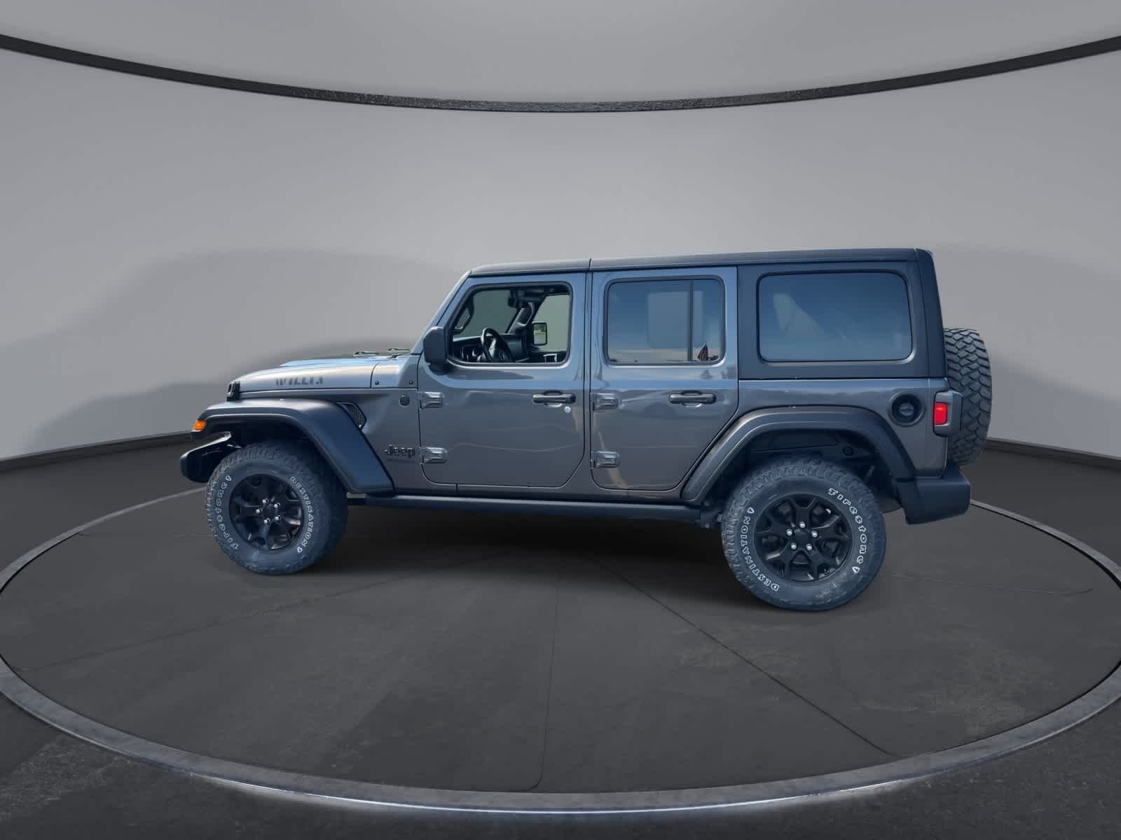 Used 2021 Granite Crystal Metallic Clearcoat Jeep Unlimited Willys image 5