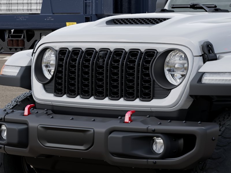 New 2026 Bright White Clear-Coat Exterior Paint Jeep Rubicon X image 28