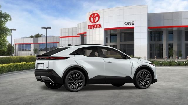 New 2026 Wind Chill Pearl <sup>1</sup> Toyota  XSE image 14