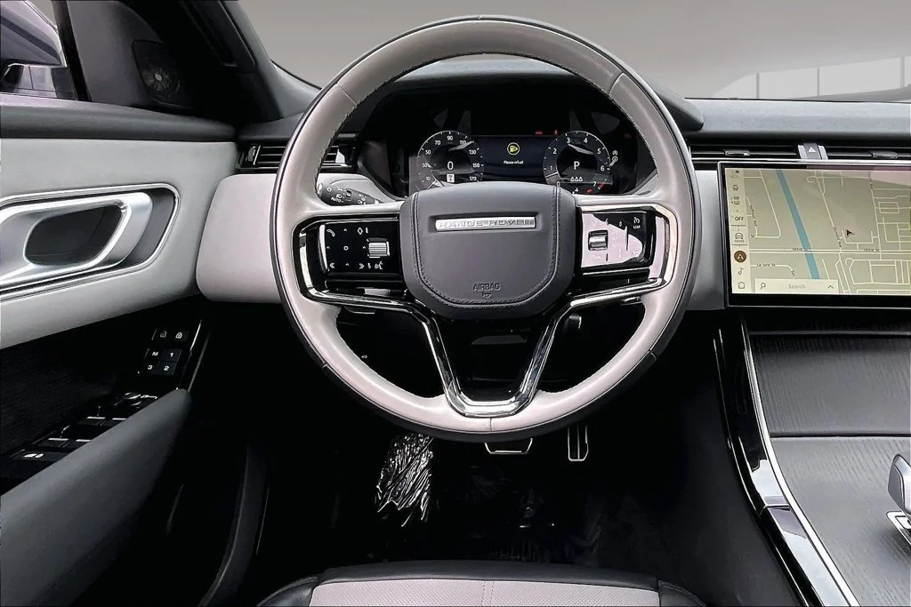 Certified Used 2024 Gray Land Rover Dynamic SE image 8
