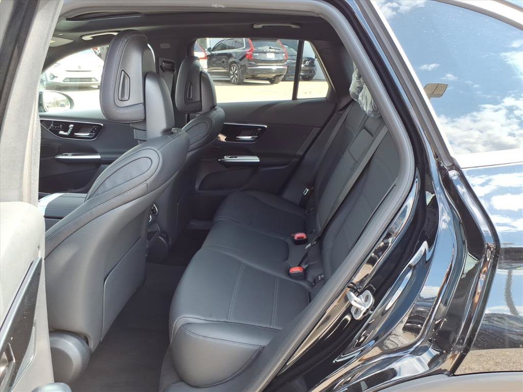 New 2026 Black Mercedes-Benz GLC 300 image 13