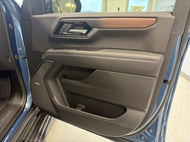 2026 GMC Yukon XL Denali - Photo 53