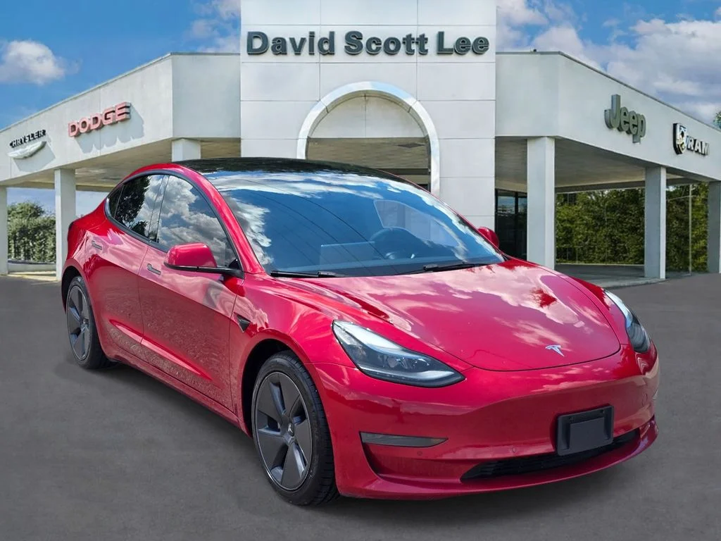 Used 2022 Red Tesla Base image 3