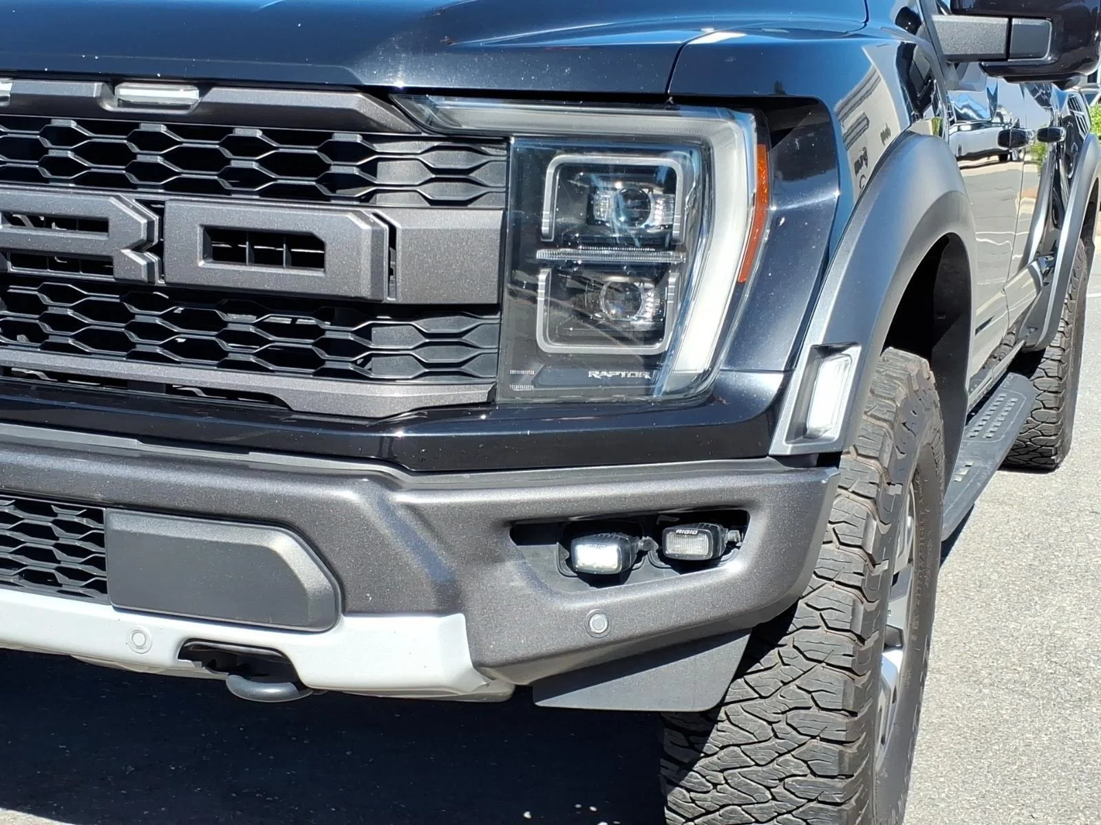 Used 2022 Agate Black Metallic Ford Raptor image 16