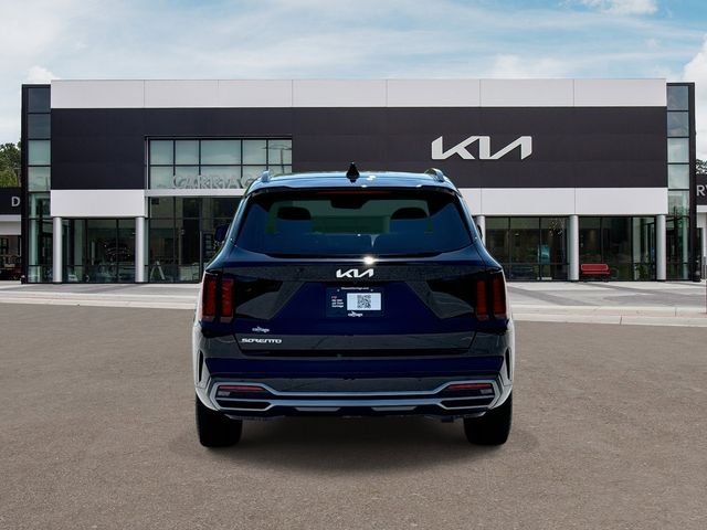 Used 2023 Black Kia EX image 7